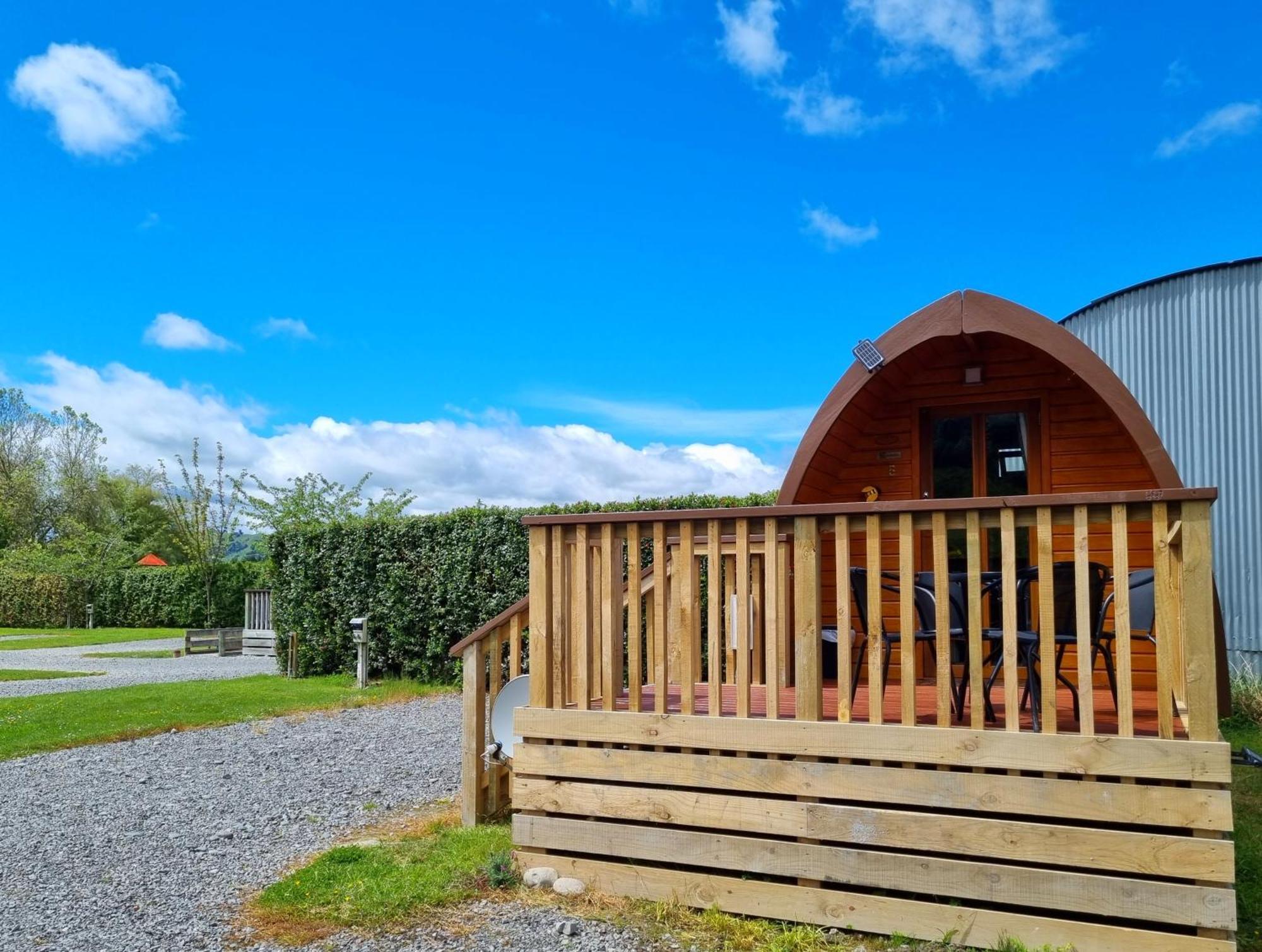 Flat Hills Tourist Park Hotel Ruahine Bagian luar foto